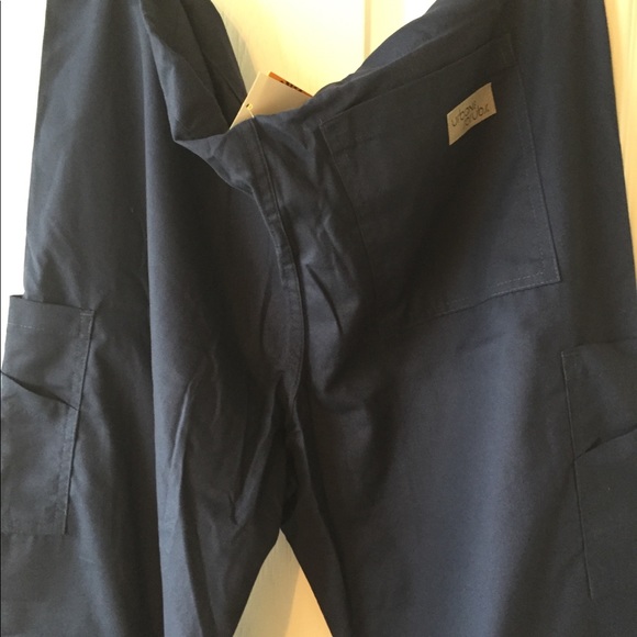 COPY - Urbane Scrub bottom - Picture 5 of 6